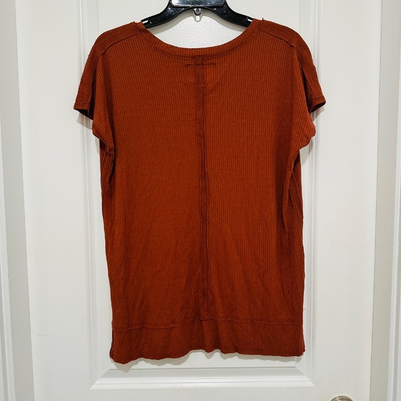 Jackson Rowe | Women’s Size Large Burnt Orange Short Sleeve Tee - Picture 5 of 6